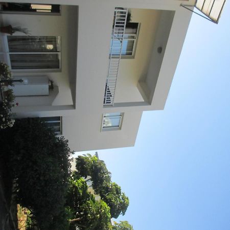 Zoe'S Court Klorakas Exterior foto