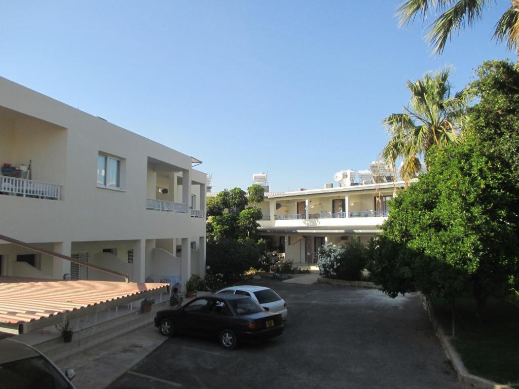 Zoe'S Court Klorakas Exterior foto