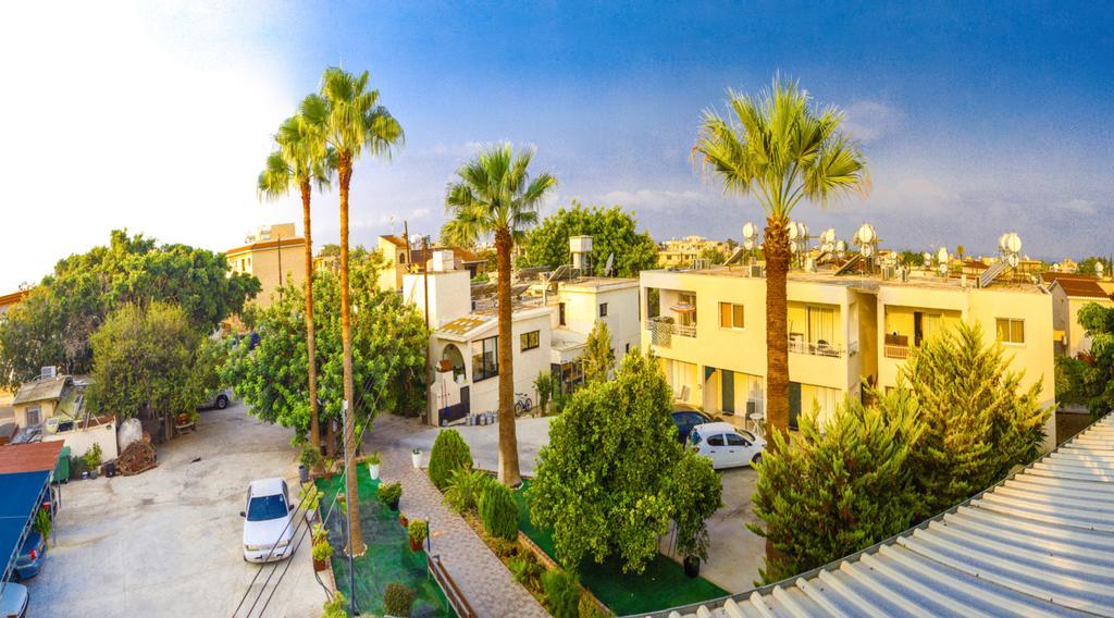 Zoe'S Court Klorakas Exterior foto